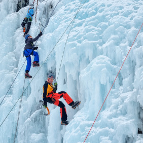 Initiation et perfectionnement à l'escalade sur glace